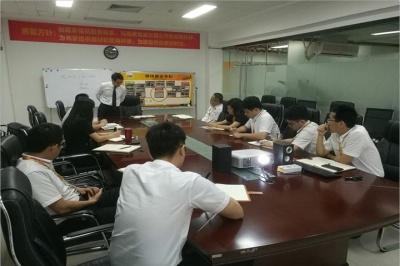 堅基商業(yè)丨為了讓客戶少跑1次，我們重復(fù)專注做10次 ——-----致力將商戶服務(wù)做到全中國最優(yōu)